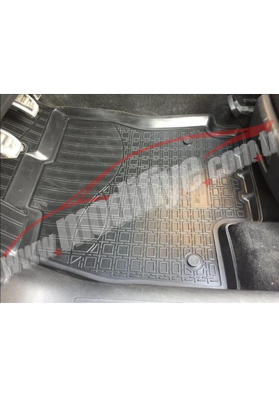 Seat Leon Havuzlu Paspası Seat Leon Araç Içi Koruma Paspası