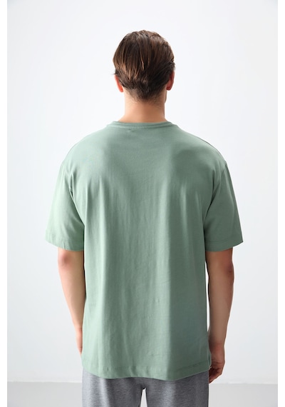 Air Jones Tommy Life Açık Yeşil %100 Pamuk Kalın Yumuşak Dokulu Oversize Fit Baskılı Erkek T-shirt - 88355 CAMEL