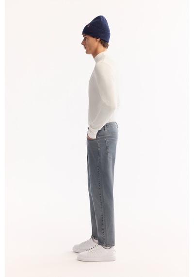Avva Erkek Mavi Klasik Bel Pamuklu Eskitme Yıkamalı Roma Crop Slim Fit Jean Pantolon A52y3530 Avva Erkek Mavi Klasik Bel Pamuklu Eskitme Yıkamalı Roma Crop Slim Fit Jean Pantolon A52y3530