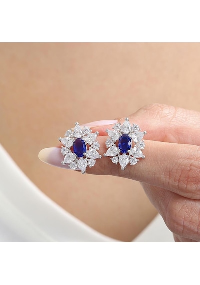 Effective Diamond Paris Işıltısı Sentetik Safir Taşlı Gümüş Küpe