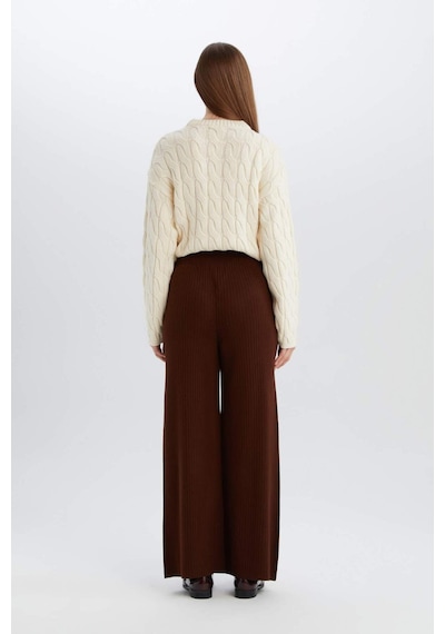 DeFacto Relax Fit Triko Pantolon Geniş Bol Paça Basic Düz Esnek Belli E2940AX24WNBN320