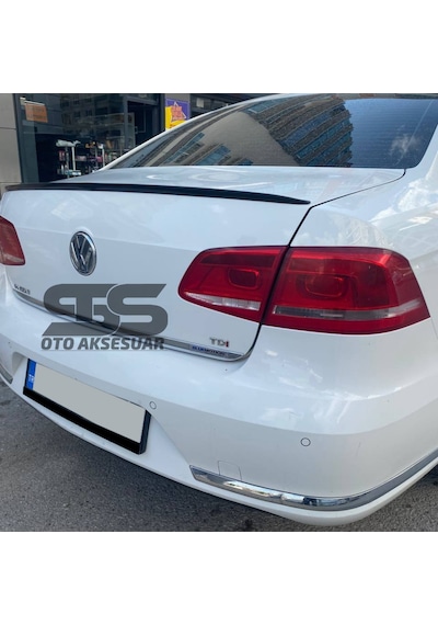 Volkswagen Passat B6 - B7 - B8 Type 2006 - 2020 Uyumlu Bagaj Üstü Spoiler Piano Black
