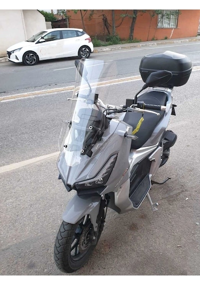 Motocam Motolüx Wow 150 Ön Cam 2023-2026 Model 65cm Şeffaf Renkli 4mm Orta Boylu