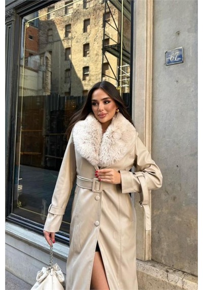 Neşeli Butik Kadın Yaka Çıkarılabilir Kürk Detaylı Düğmeli Deri Trençkot Nbstr1001 Bej
