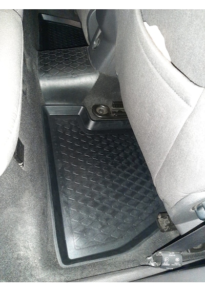 Ford Focus 3 Hb Refref 4D Paspas Siyah ve Bagaj Havuzu 2011+