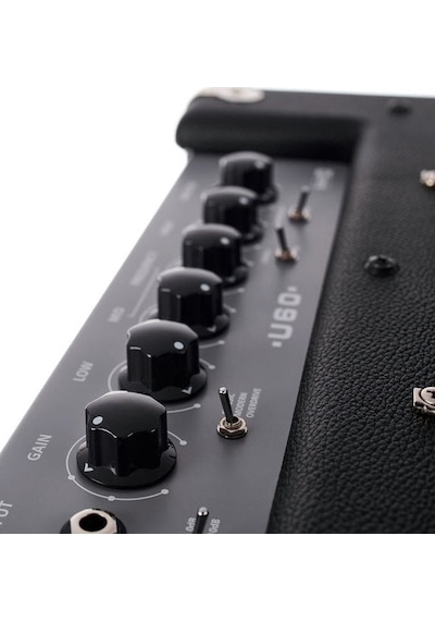 Blackstar Unity  60 Bas Gitar Kombo Amfi