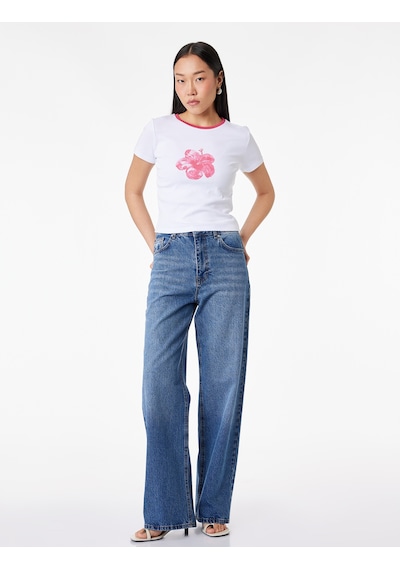 Koton Pamuklu Slim Fit Kısa Kollu Bisiklet Yaka Hibiskus Çiçeği Baskılı Tişört Beyaz 6sak50085ek Beyaz Koton Pamuklu Slim Fit Kısa Kollu Bisiklet Yaka Hibiskus Çiçeği Baskılı Tişört Beyaz 6sak50085ek Beyaz