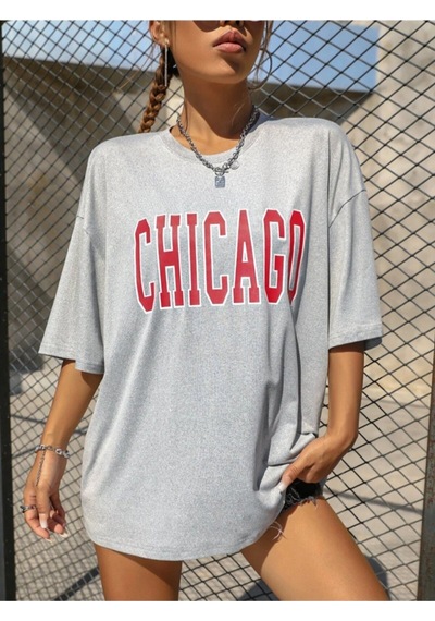 Flood Of Style Kadın Açık Gri Chicago Baskılı Düşük Omuz Oversize Bisiklet Yaka T-shirt Lacivert