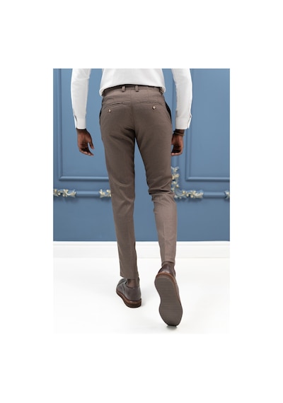 Notra Slimfit Pamuklu Kendinden Çizgili Mevsimlik Kumaş Pantolon Koyu Kahve