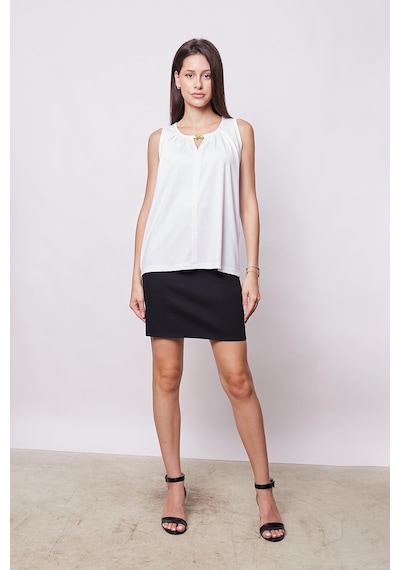 Jument Kadın Kırışmaz Span Karışımlı Geniş Sıfır Yaka Yakası Pileli Aksesuarlı Kolsuz T-shirt Bluz-beyaz Beyaz Jument Kadın Kırışmaz Span Karışımlı Geniş Sıfır Yaka Yakası Pileli Aksesuarlı Kolsuz T-shirt Bluz-beyaz Beyaz