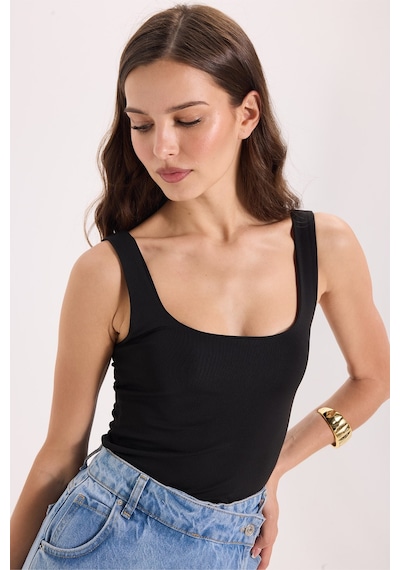 Tudors Kadın Slim Fit Dar Kesim Askılı Kare Yaka Sırtı Açık Sandy Kumaş Çıtçıtlı Siyah Body-51246 Tudors Kadın Slim Fit Dar Kesim Askılı Kare Yaka Sırtı Açık Sandy Kumaş Çıtçıtlı Siyah Body-51246