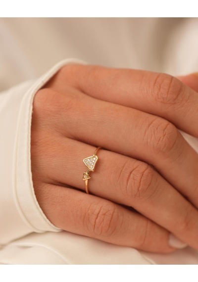 Debora Jewelry 14 Ayar Altın Modern Üçgen Taşlı Yüzük