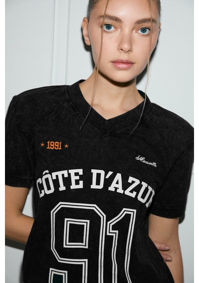 Grımelange Rugba Kadın %100 Pamuk Yıkamalı Vatkalı Baskı Detaylı Regular Fit Siyah T-shirt Siyah