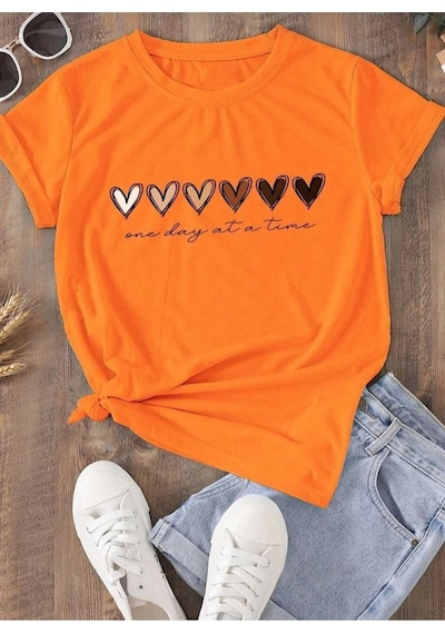 Kozia Outdoors Malkoçbey 6 Kalp Baskılı T-shirt Turuncu