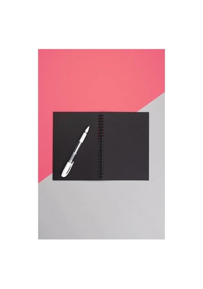 Siyah Spiralli A5 Defter, 30 Yaprak Ve 60 Sayfa, Jel Kalem Hediyeli Açık Gri