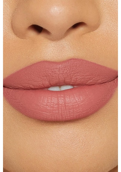 Kylie Dudak Kalemi Ve Mat Likit Ruj Set 704 Sweater Weather 704 Sweater Weather