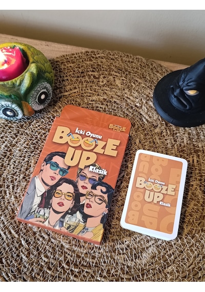 Booze Up İçki Oyunu Klasik Versiyon - Kese Hediyeli 50 Kart Eğlenceli Kart Oyunu