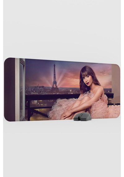 Emily İn Paris V5 90x40 Xxl Gaming Kauçuk Kaymaz Taban Mouse Pad Fare Altlığı