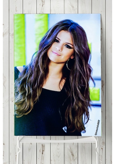 Selena Gomez Posteri 2