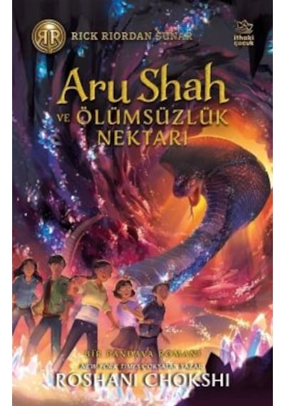 Aru Shah Ve Ölümsüzlük Nektarı + Altın Kurtlar + Yıldızlara Sarılı Kraliçe