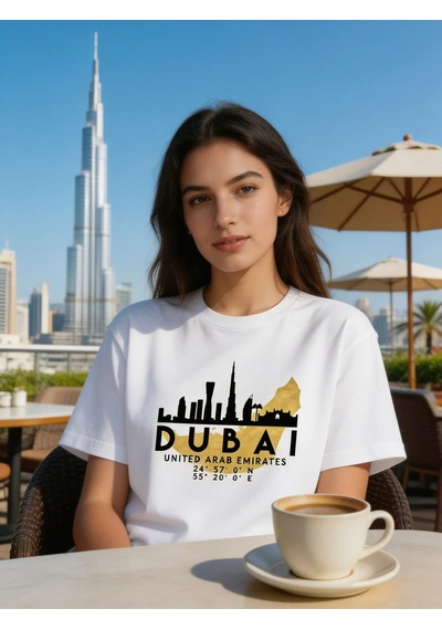 Dubai Skyline T-shirt Göz Alıcı Şehir Temalı Oversize Model Bey