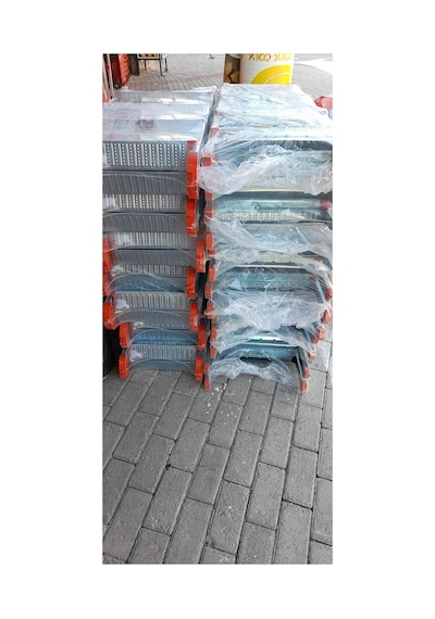 Tr Banio Perilla Çift Çıkışlı 4+4 Basamaklı Metal Merdiven Genel