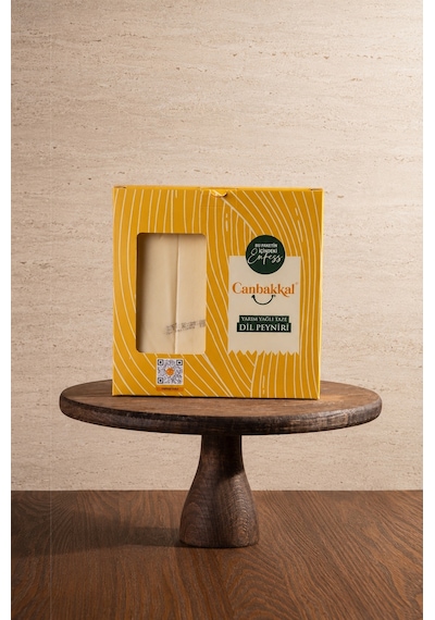 Canbakkal Yarım Yağlı Katkısız Doğal ve Kahvaltılık Dil Peyniri 1 KG