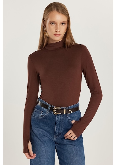 Tudors Kadın Regular Fit Klasik Kesim Viskon Kumaş Balıkçı Yaka Kahverengi Bluz -34616 Kahverengi