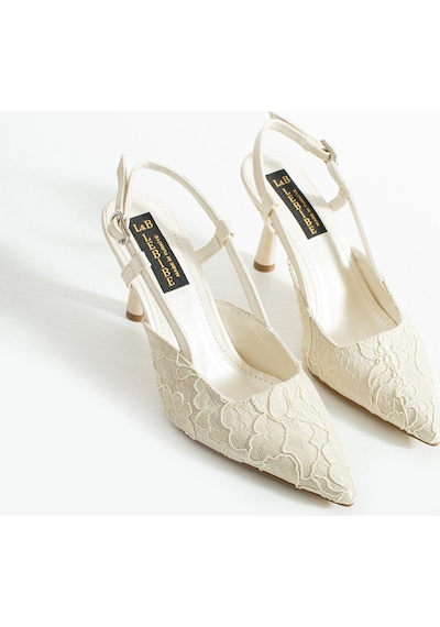 Lebibe Shoes Lısa Kadın Ekru Sivri Burun 7 Cm Topuklu Çiçek Dantel Desenli Rugan Slingback Ayakkabı