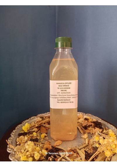El Yapımı Doğal Fermente Filtre Edilmemiş Katkısız Muz Sirkesi 500 Ml