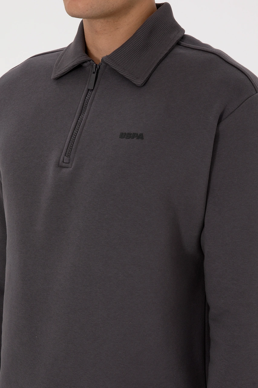 U.S. Polo Assn. Erkek Regular Fit Yarım Fermuarlı Şardonlu Antrasit Basic Sweatshirt 50313783-VR006 U.S. Polo Assn. Erkek Regular Fit Yarım Fermuarlı Şardonlu Antrasit Basic Sweatshirt 50313783-VR006