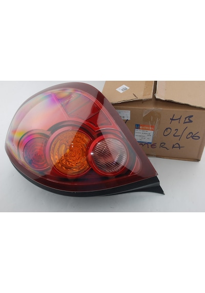 Cn Sağ Stop Nissan Almera 2002-2006 Hatchback 21519g7rh