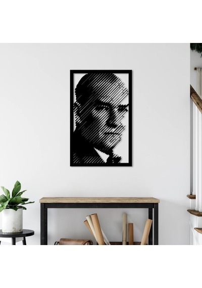 Modern Çizgilerde Bir Devlet Adamı: Atatürk Metal Duvar Dekoru