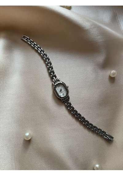 Retro Minimal Boncuk Kordon Vintage Kadın Kol Saati Gümüş