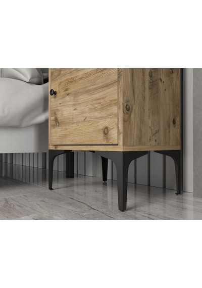 Wood'n Love Vio Metal Ayaklı Minifiks Bağlantı, Dolaplı Komodin - Atlantik Çam / Siyah Wood'n Love Vio Metal Ayaklı Minifiks Bağlantı, Dolaplı Komodin - Atlantik Çam / Siyah