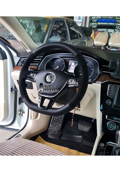 Vw Passat B8 Dikmeli Direksiyon Kılıfı Noktalı Nubuk Esnek Kokusuz Alcantara Delikli Siyah Uyumlu