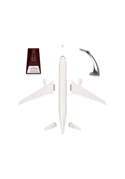 Zekupp Airbus A330-300 Model Uçak Beyaz Renkli Uçak Maketi