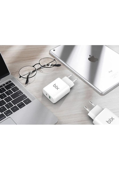 Bix ZH-2U41T 25W USB-A ve Type-C PD 3.0 Hızlı Şarj Adaptörü Beyaz ﻿
