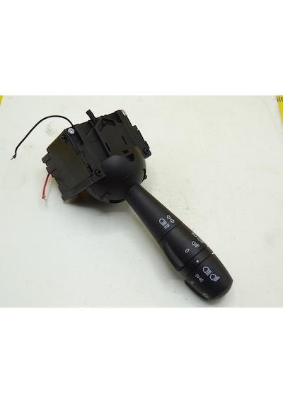 Far Kolu Clio 4 Captur Duster Sandero 2 8201167981