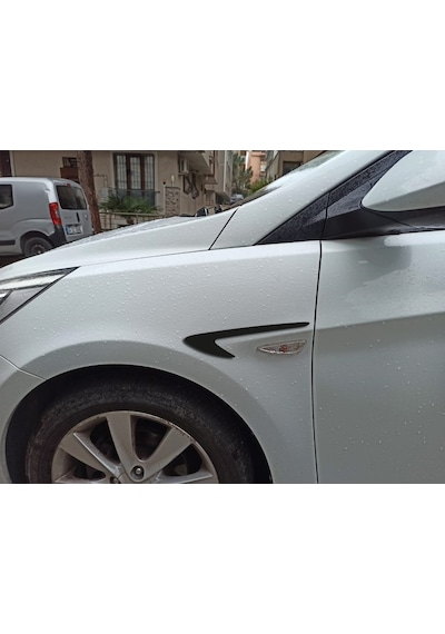 Nissan Maxima Çamurluk Venti Parlak Siyah Pleksi Vent