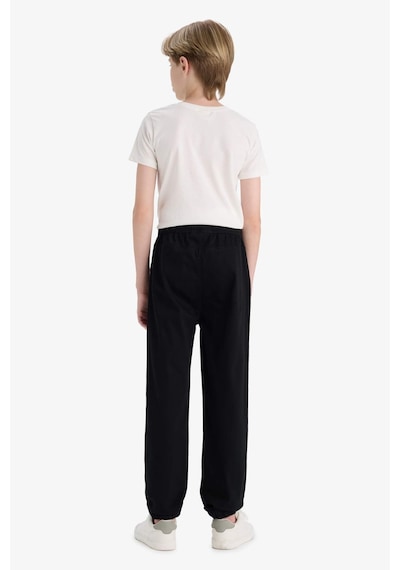 DeFacto Erkek Çocuk Beli Bağcıklı Lastikli Paça Cepli Basic Düz Siyah Jogger Gabardin Pantolon A9395A824WNBK81 DeFacto Erkek Çocuk Beli Bağcıklı Lastikli Paça Cepli Basic Düz Siyah Jogger Gabardin Pantolon A9395A824WNBK81