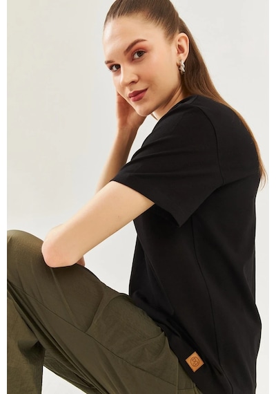 Kadın Rahat %100 Pamuklu Penye Bisiklet Yaka Kısa Kol Basic T-shirt SIYAH