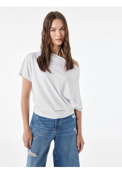 Koton Modal Karışımlı Slim Fit Yarasa Kol Kayık Yaka Tişört Ekru 6sal10989ık
