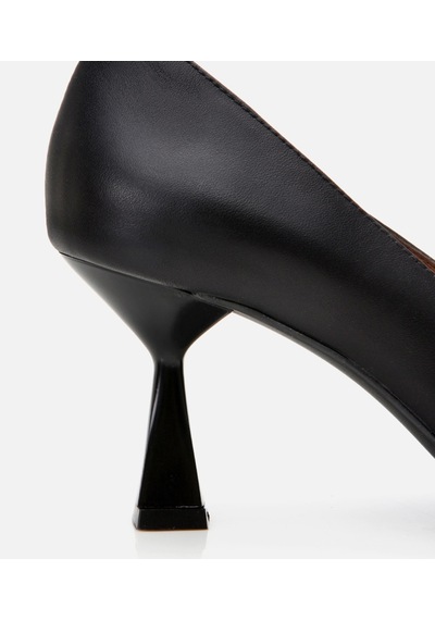 Hotiç Kadın Deri Siyah Esnek Tabanlı Stiletto