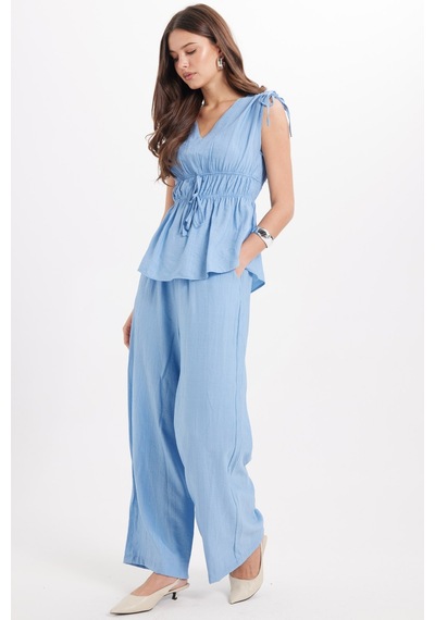 Tudors Kadın Standart Fit Normal Kesim V Yaka Beli Büzgülü Bağcıklı Bluz Geniş Paça Mavi Pantolon Takım-51027 Tudors Kadın Standart Fit Normal Kesim V Yaka Beli Büzgülü Bağcıklı Bluz Geniş Paça Mavi Pantolon Takım-51027