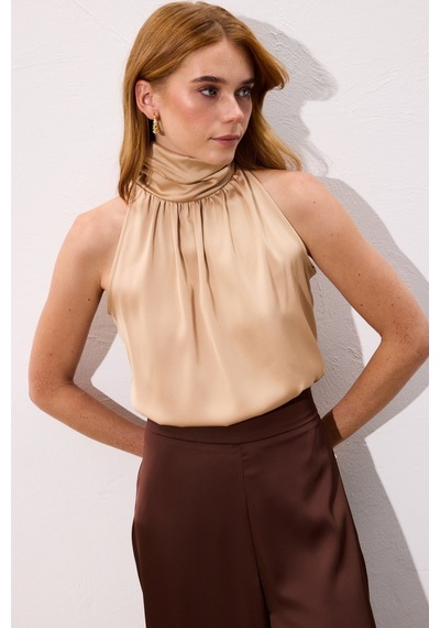 Sateen Boğazlı Kolsuz Bluz - Camel-136544 CAMEL