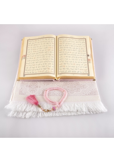 Kuran + Seccade + Tesbih Hediye Seti Orta Boy, Kadife, Desenli Kutu, Pudra Pembe