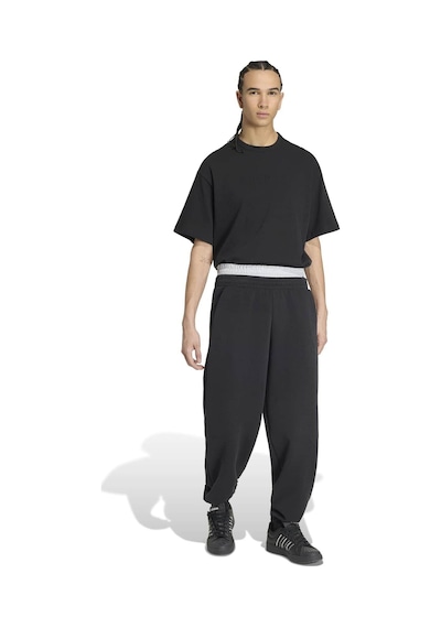 Kr1351-e Adidas M Sl Gfx T Erkek T-shirt Siyah Kr1351-e