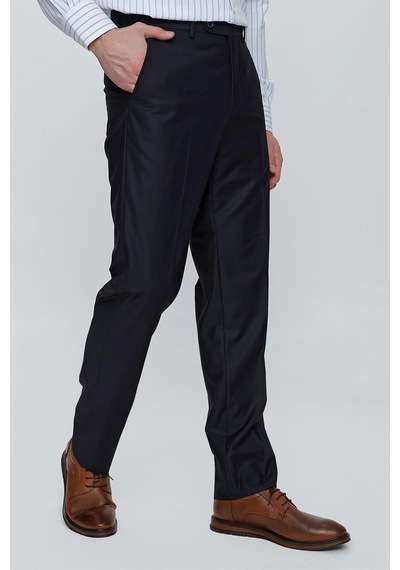 İmza Lacivert Gabardin Yan Cep Açık Paça Basic Comfort Fit Esnek Pantolon 1003255005 Lacivert İmza Lacivert Gabardin Yan Cep Açık Paça Basic Comfort Fit Esnek Pantolon 1003255005 Lacivert