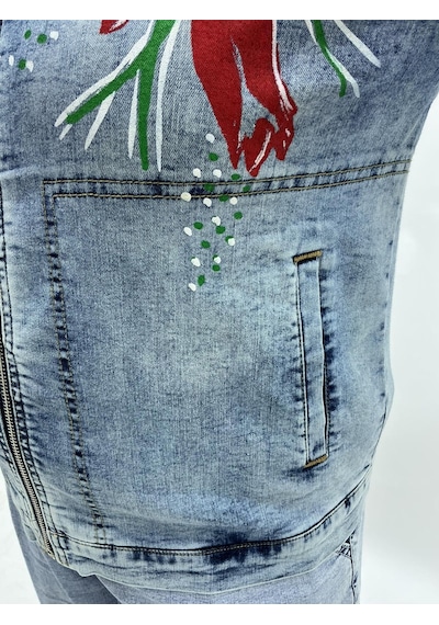 Trieste Büyük Beden Fermuarlı Lale Desenli Yıkamalı Denim Kapri Kol Kadın Ceket Mavi